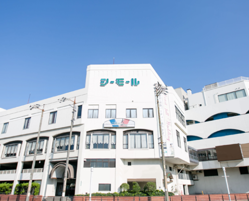 LAVAシーモール下関店外観