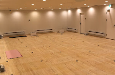 LAVAヨガスタジオ内観