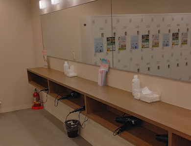 LAVAヨガスタジオ内観