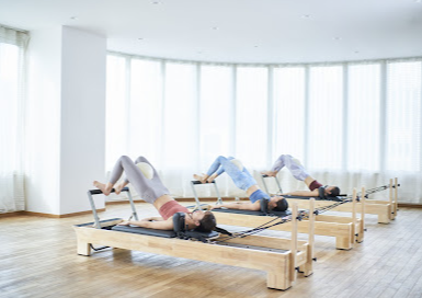 LAVAヨガスタジオ内観