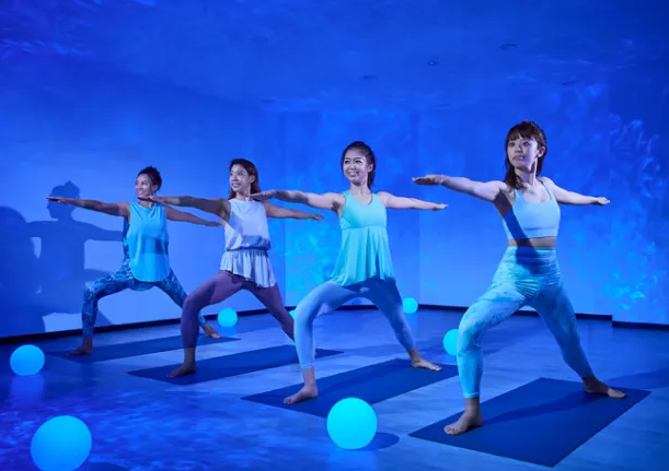 LAVAヨガスタジオ内観