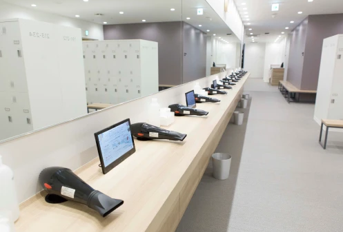 LAVAヨガスタジオ内観