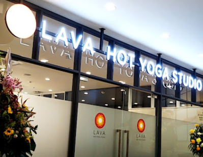 LAVA立川北口店外観