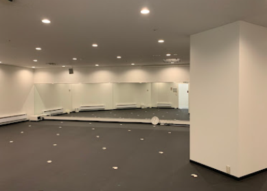 LAVAヨガスタジオ内観