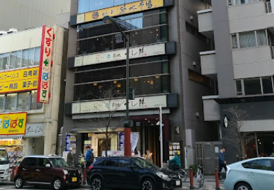 LAVA浅草店外観（浅草駅徒歩2分）