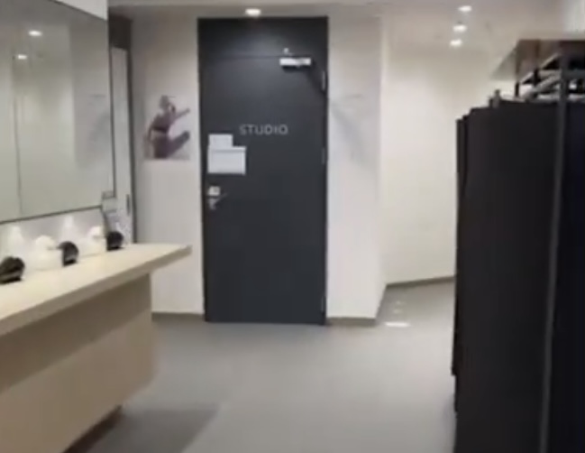 LAVAイオンフードスタイル港南台店 パウダールーム｜清潔で広い女性専用空間