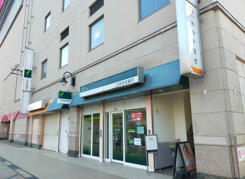 LAVA橋本店 外観｜JR横浜線・相模線・京王相模原線 橋本駅北口徒歩2分のホットヨガスタジオ