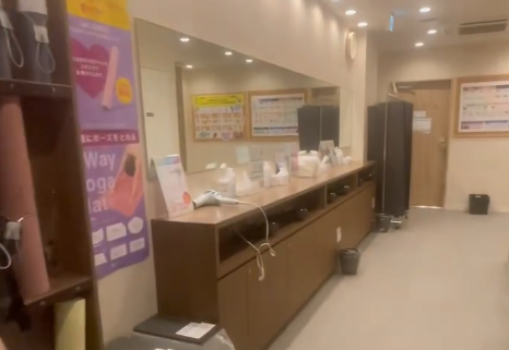 LAVA鎌倉店 パウダールーム｜清潔感がありレッスン前後に利用しやすい設備環境