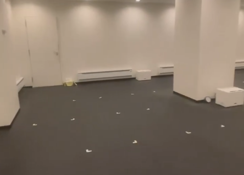 LAVA鎌倉店 レッスンスタジオ｜適温・適湿で集中しやすい女性専用ホットヨガ空間