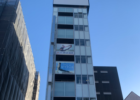 LAVA金山店 外観｜JR・地下鉄「金山駅」南口徒歩2分のホットヨガスタジオ