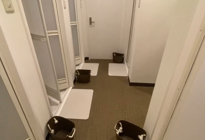 LAVA向ヶ丘遊園店 ロッカールーム｜清潔で使いやすい更衣スペースと充実した設備