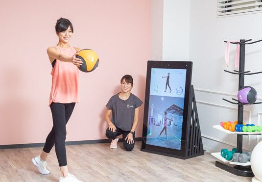 LAVA戸塚店 レッスンイメージ｜初心者も参加しやすいホットヨガ体験