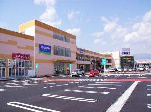 LAVAフレスポ小田原シティーモール店 外観｜小田原市で車・バスで通いやすいホットヨガスタジオ