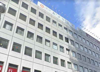 ホットヨガLAVA川越店が入る東上パールビルヂング外観|川越駅西口徒歩1分