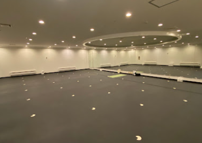 ホットヨガLAVA川越店のスタジオ内観|温度管理された女性専用レッスン空間