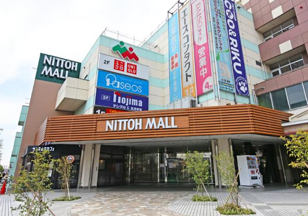 ホットヨガLAVA熊谷ニットーモール店の外観|熊谷駅東口より徒歩3分の商業施設2F