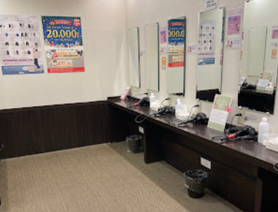 LAVA大宮店 パウダールーム｜清潔感がありレッスン後の身支度も快適な設備環境