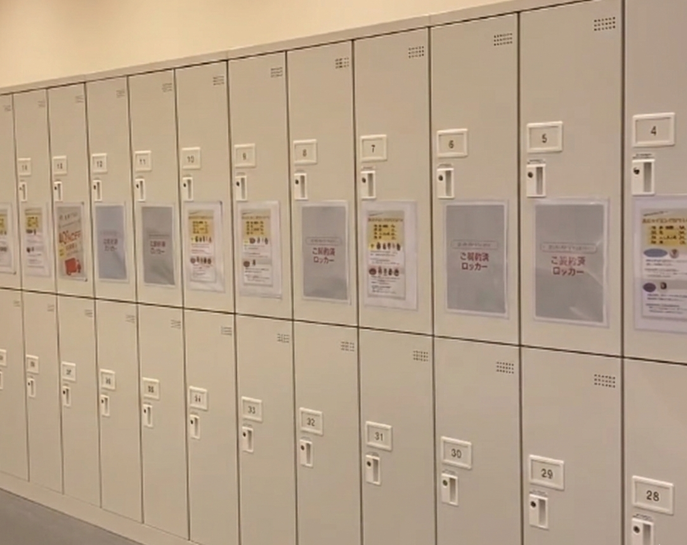 ホットヨガLAVA西友鳴海店のロッカールーム|女性専用で使いやすい更衣スペース