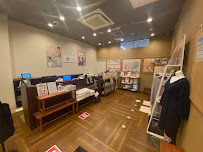 LAVA上尾店 親しみやすい雰囲気の受付カウンター