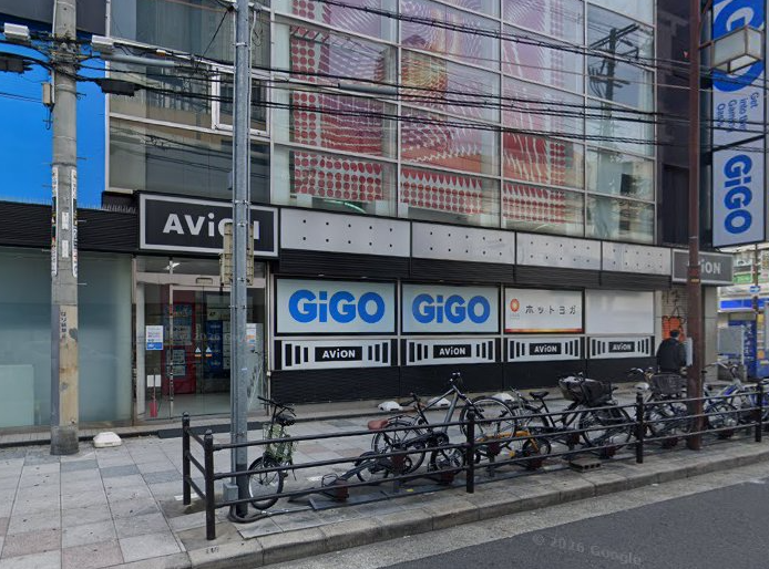 LAVAなんば店 MMOビル正面外観と入口|地下鉄なんば駅4番出口より徒歩8分