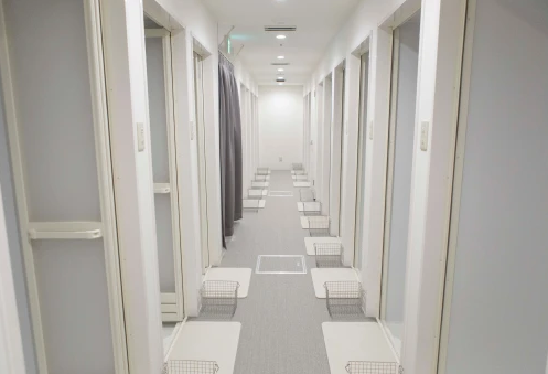 ホットヨガLAVA湘南台店 シャワールーム風景｜レッスン後に使える設備