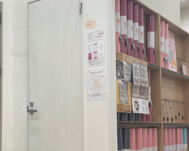 LAVAヨシヅヤ新稲沢店 会員用マットキープスペース｜専用保管で荷物を減らせる便利な設備
